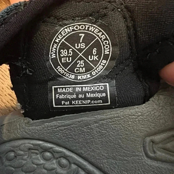 Men’s Keen Sandals - Picture 7 of 7